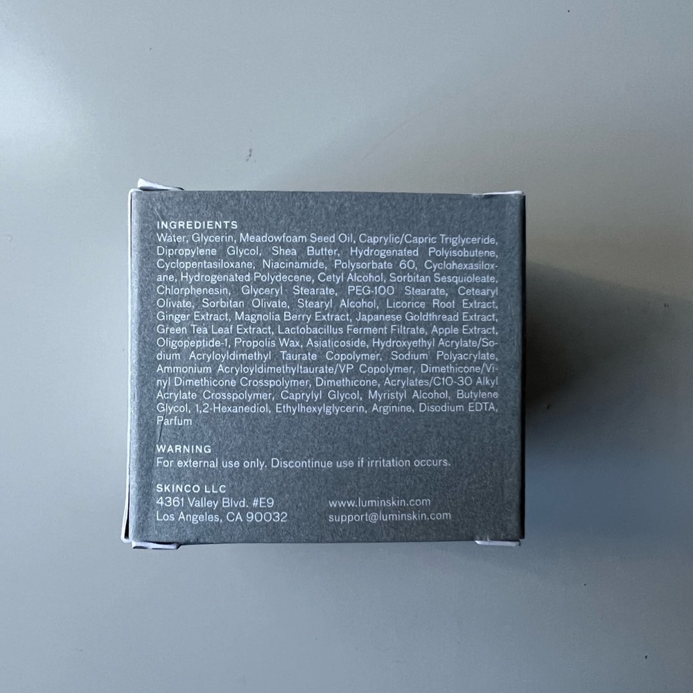 Lumin Mens Moisturizing Balm - Picture 3 of 3